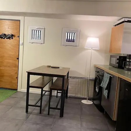 Tilley Lounge Tiny House 펜션