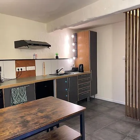 Tilley Lounge Tiny House 펜션